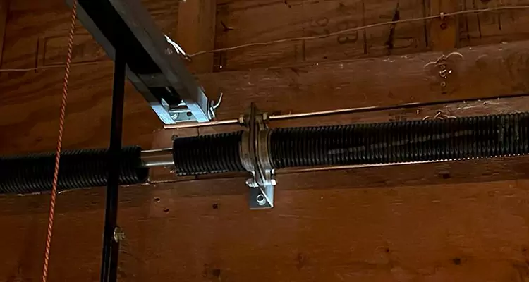 Garage Door Lift Cable Replacement in Bartow, FL