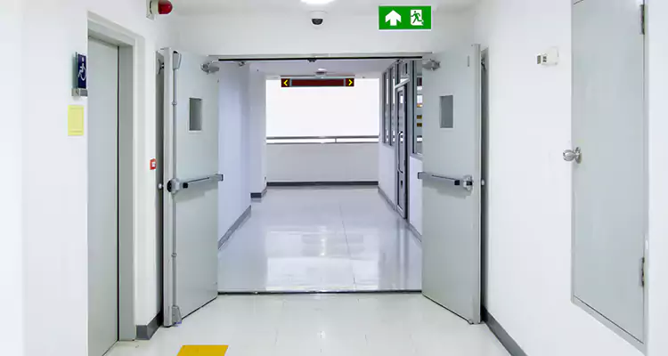 Commercial Metal Door Repair Services in Bartow, FL