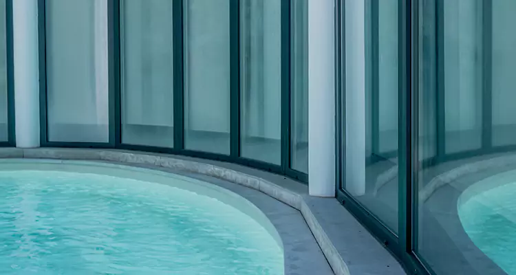 Repair Polyester Screen for Pool Enclosure in Bartow, FL