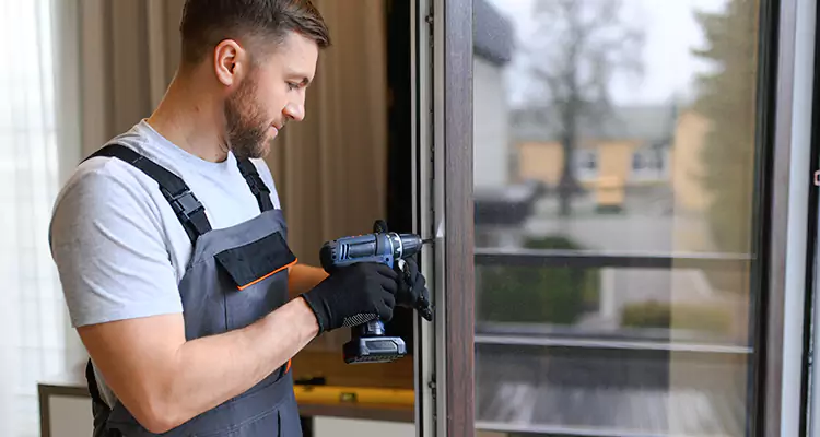 Sliding Screen Door Handle Repair in Bartow, FL