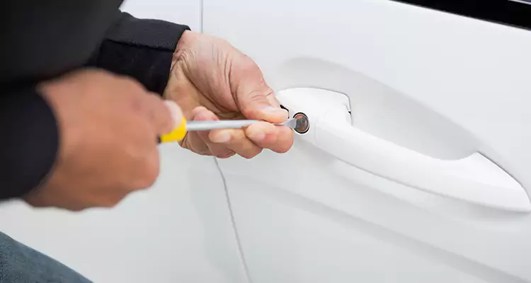 Door Knob Repair Plate in Bartow, FL