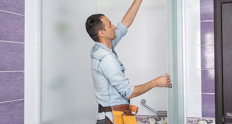Glass Sliding Door Repair Near You in ⁣ Bartow, FL